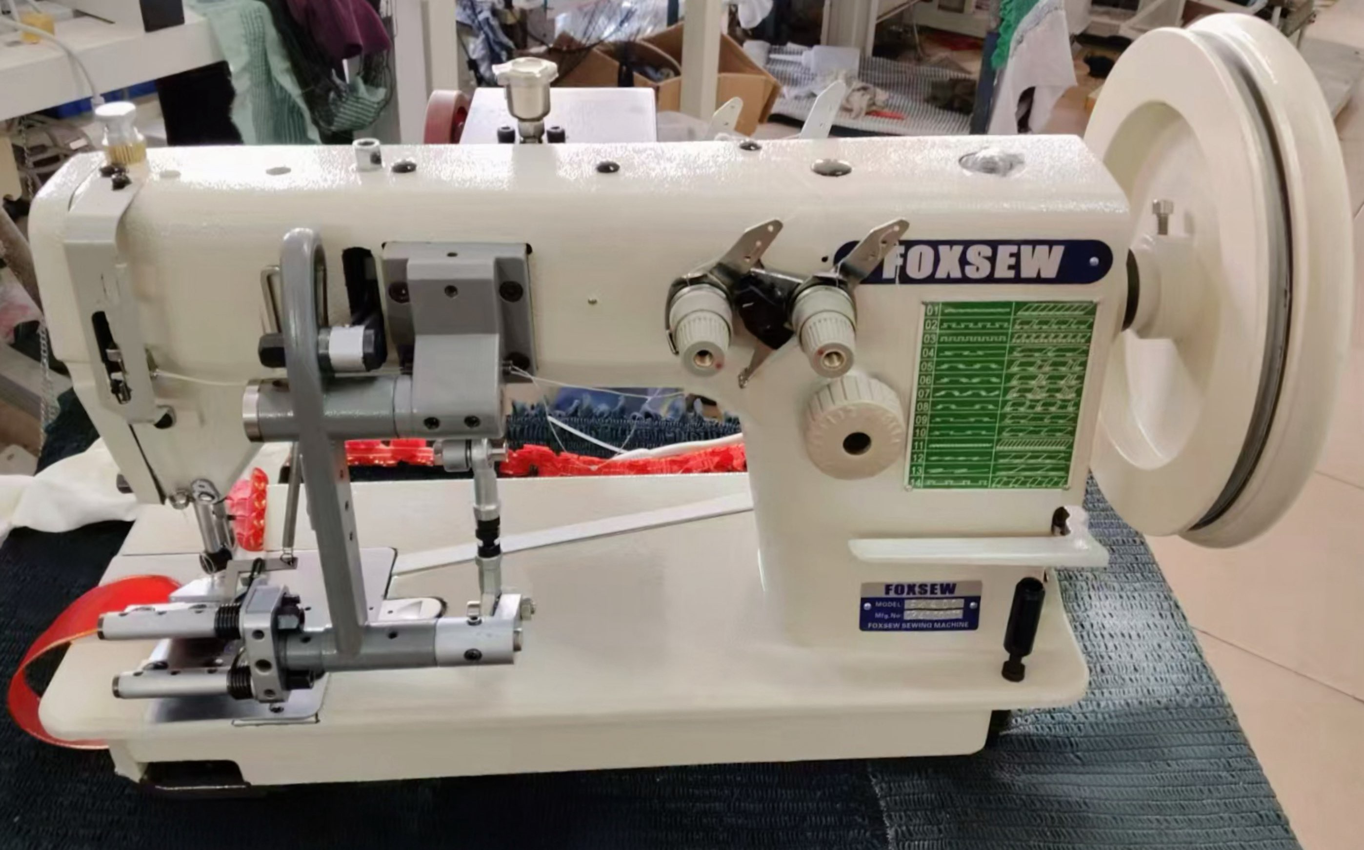 Multi Purpose Rosette Ribbon Pleating Sewing Machine FOXSEW FX400 -1 Multi Purpose Rosette Ribbon Pleating Sewing Machine FOXSEW FX400 -1