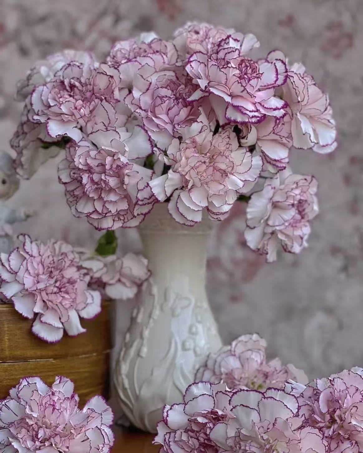 Single-headed carnation purple elf Single-headed carnation purple elf