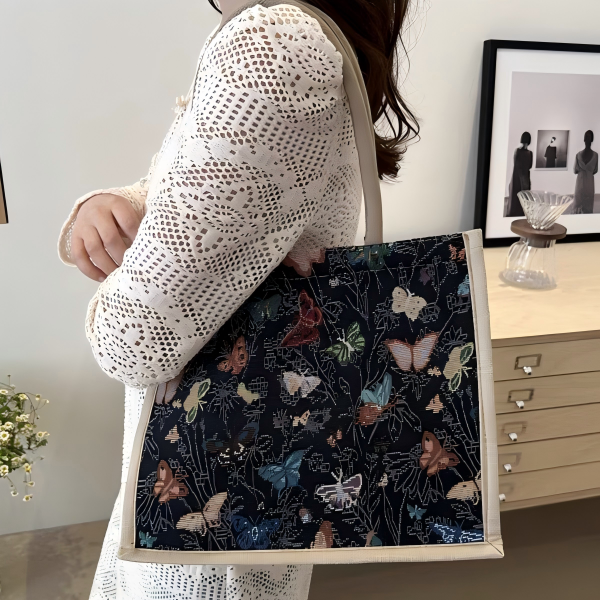 Large-capacity canvas tote bag for ladies Large-capacity canvas tote bag for ladies