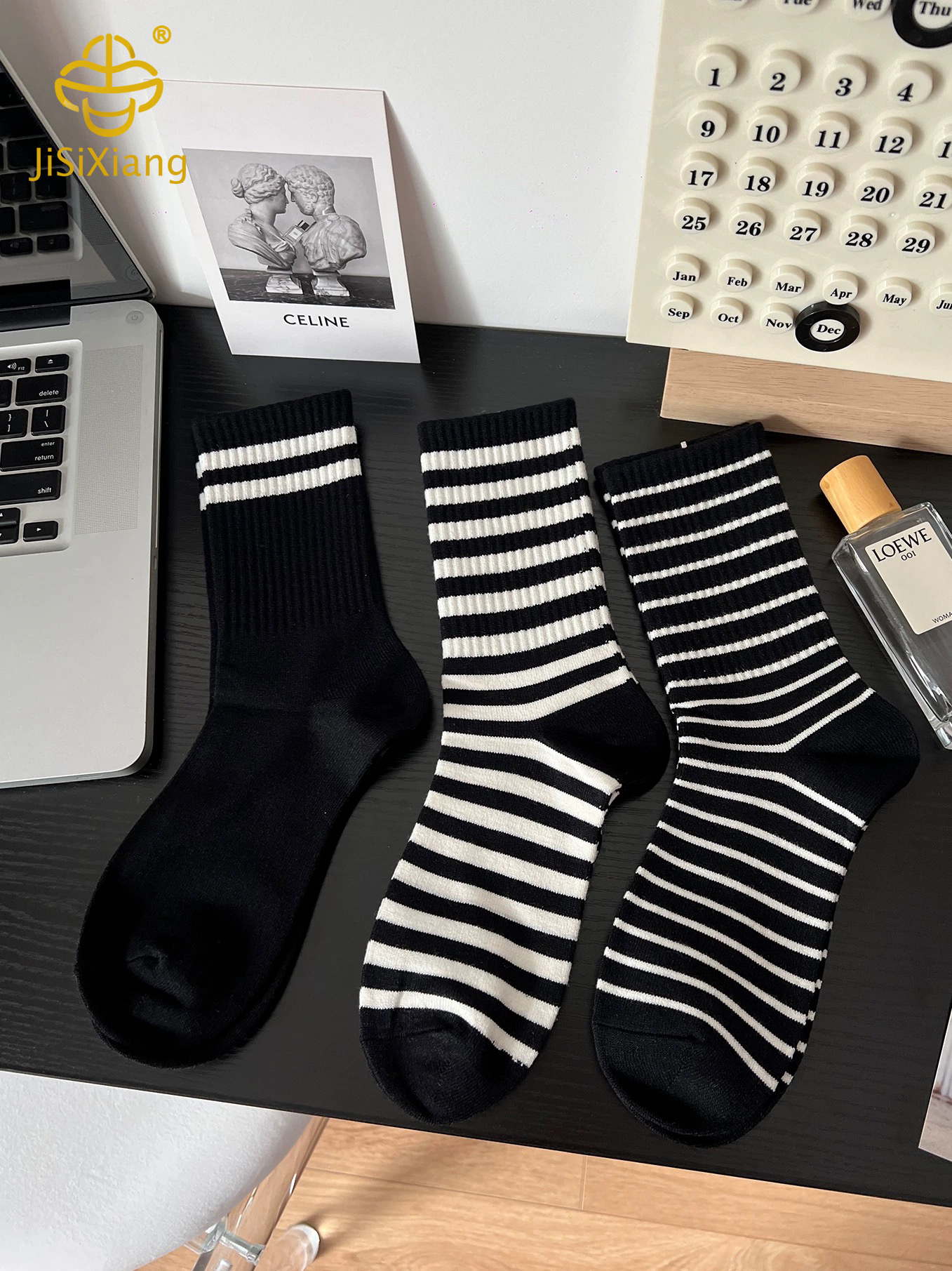 Korean version of cashmere thick striped pile socks Korean version of cashmere thick striped pile socks