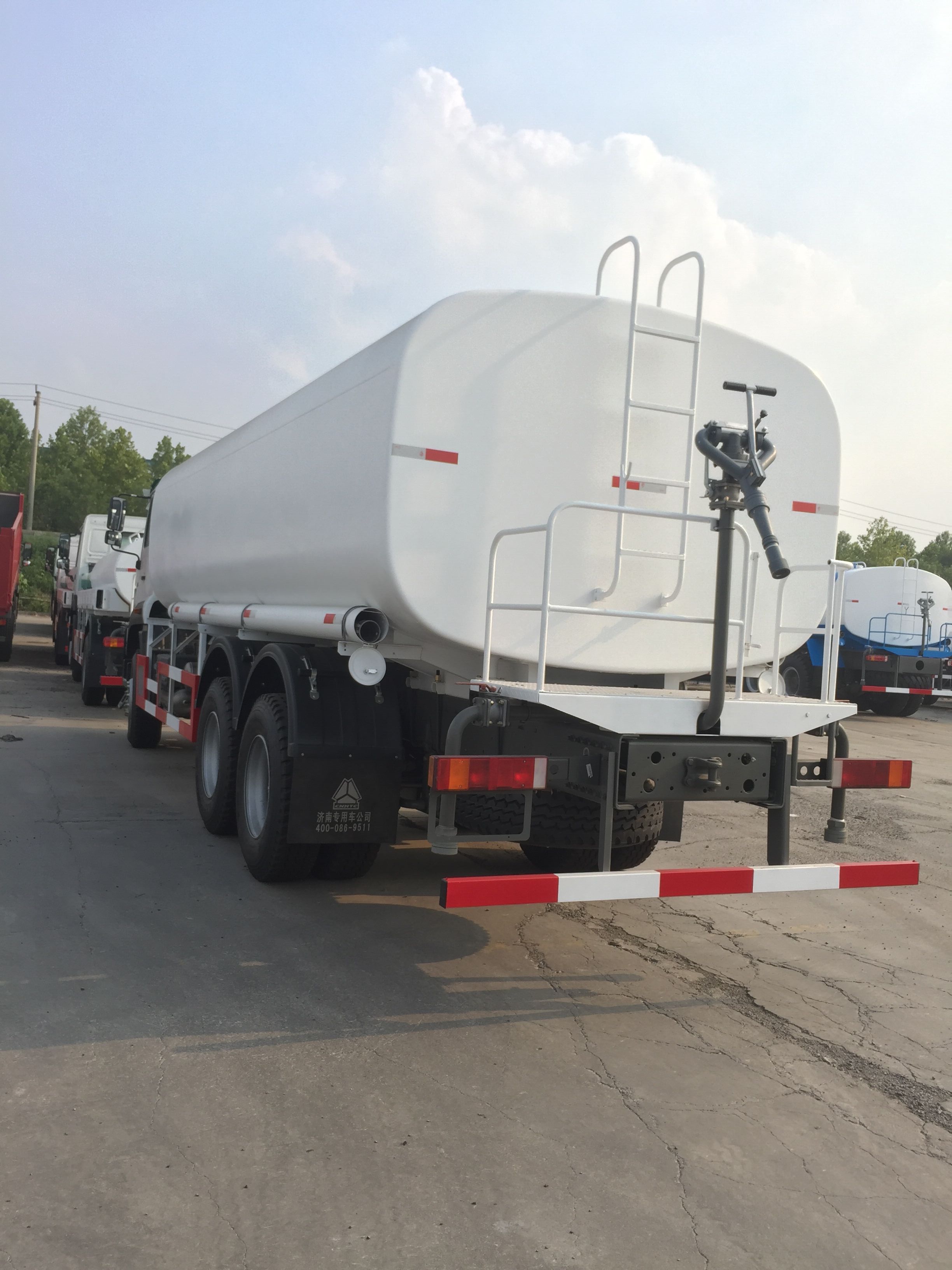 पानी की टंकी ट्रक -01 water tank truck-01