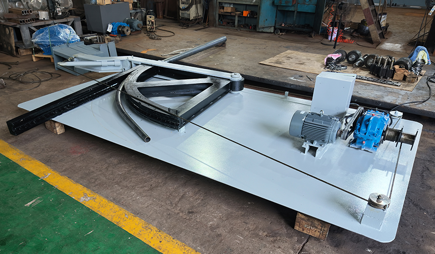 Bending machine Bending machine