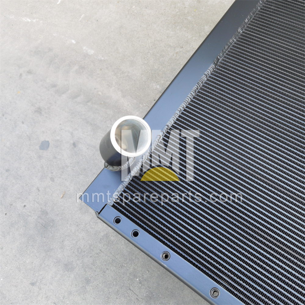Radiator 168-7461 Radiator 168-7461