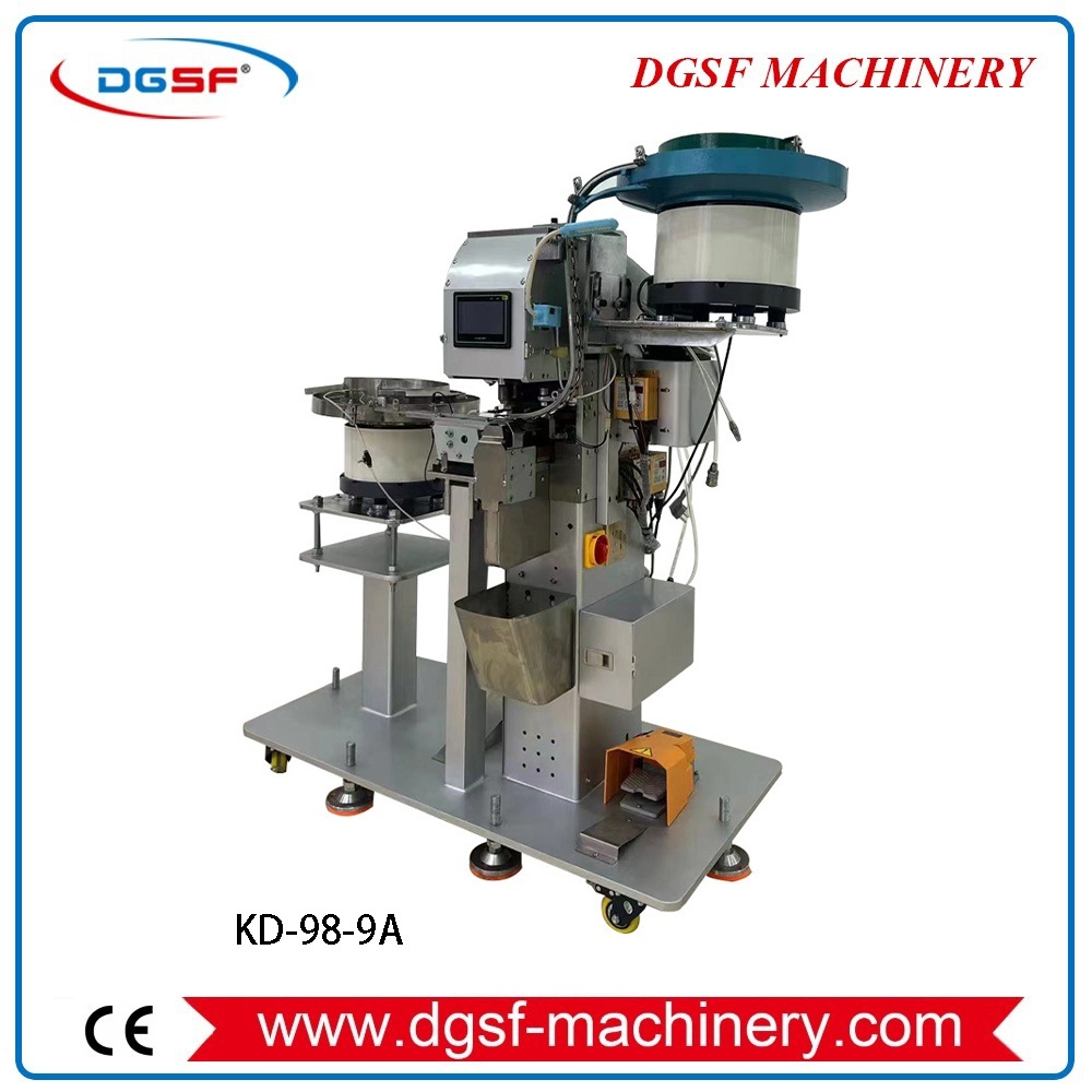 KD-98-9A Automatic punchingand slot type buckle attaching machine (1) KD-98-9A Automatic punchingand slot type buckle attaching machine (1)