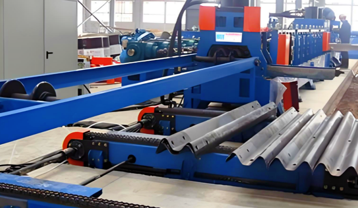 Roll forming machine Roll forming machine