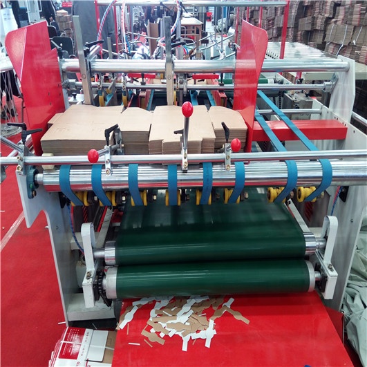 Semiautomatic carton folder gluer bottom lock machine 650bb4 Semiautomatic carton folder gluer bottom lock machine 650bb4