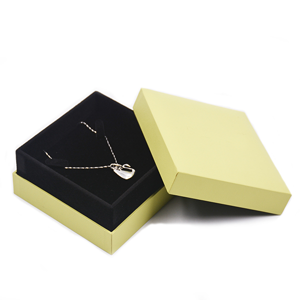Kotak Kadbod Custom Kotak Kalung Hadiah Kotak Barang Kemas Custom Cardboard Necklace Box Gift Jewelry Box
