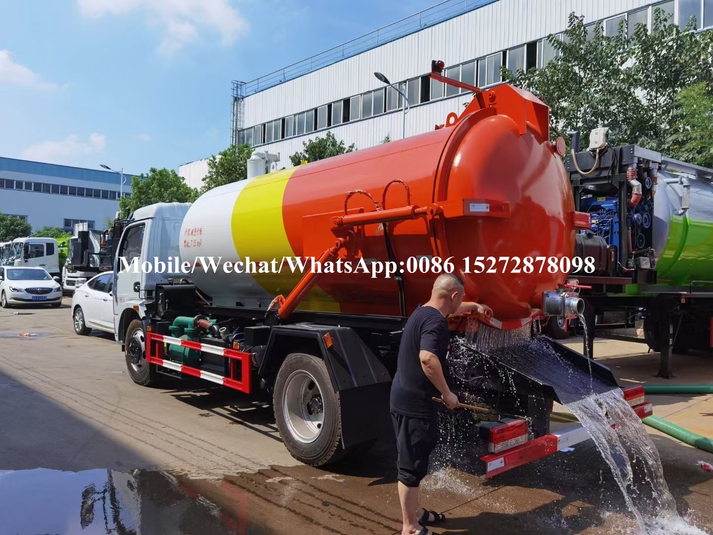 Dongfeng 5m3 Sewage Truck (5) Dongfeng 5m3 Sewage Truck (5)