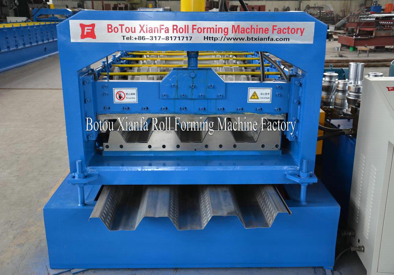 petit pain de plate-forme formant la machine deck roll forming machine