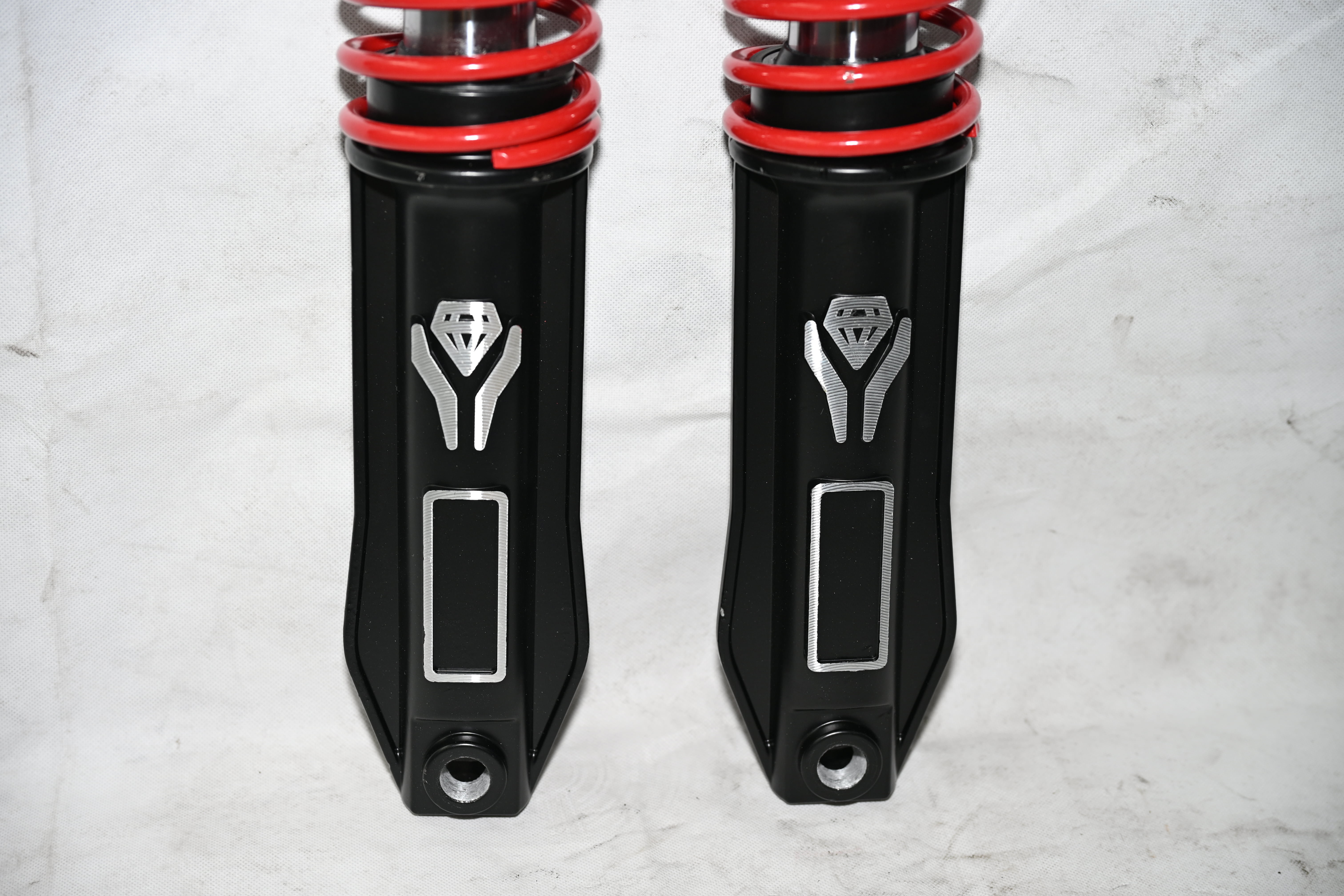 External spring shock absorber External spring shock absorber