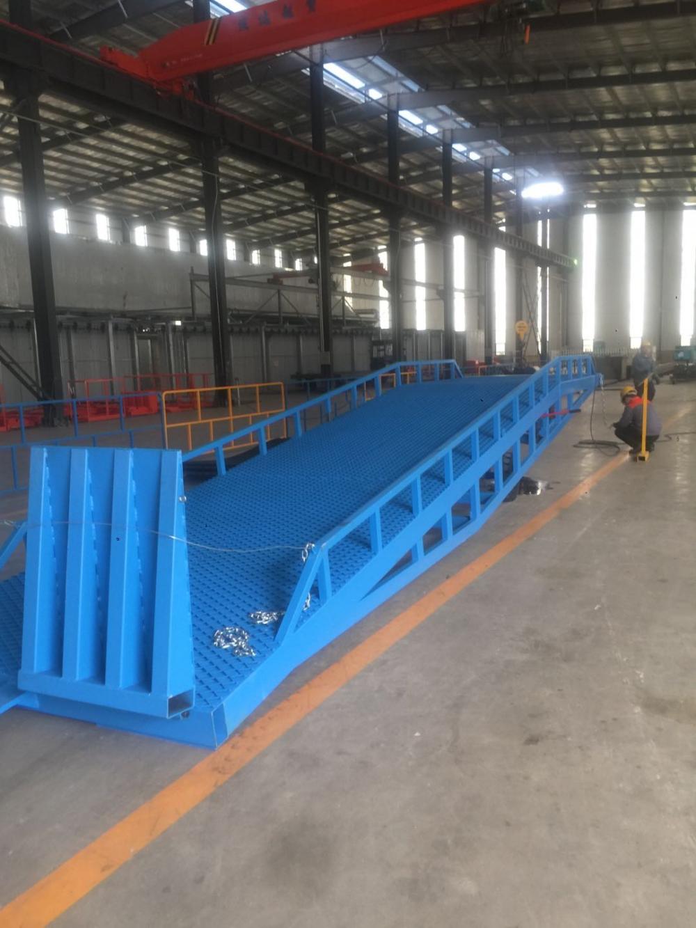 Nivelador hidráulico portátil de Rampdock da carga do recipiente Portable Hydraulic Container Load Rampdock Leveler