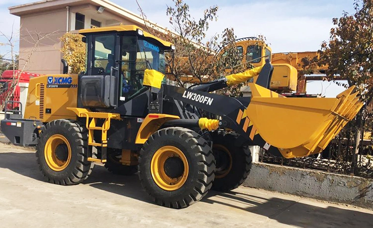 Construction-Machinery-XCMG-3-Ton-Front-Wheel-Loader-Pay-Loader (4) Construction-Machinery-XCMG-3-Ton-Front-Wheel-Loader-Pay-Loader (4)