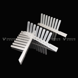 Lab Consumable 8-Strip Tip Comb