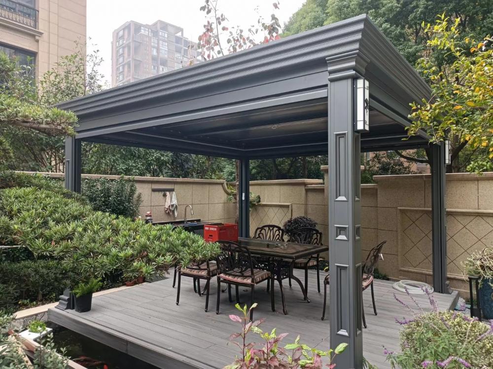 Louvered Gazebo (4) Louvered Gazebo (4)