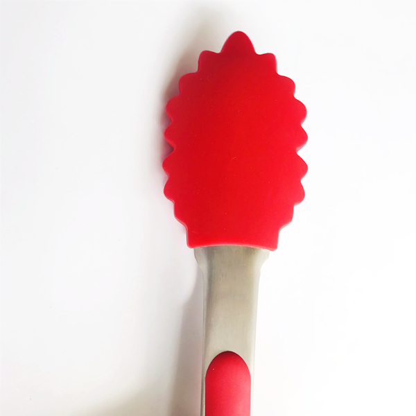 щипцы tongs