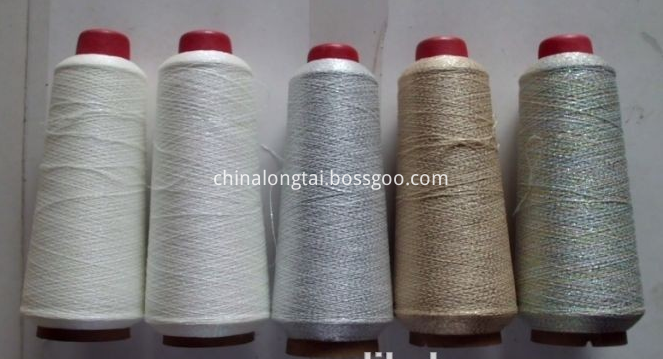 Polyester glowing yarn