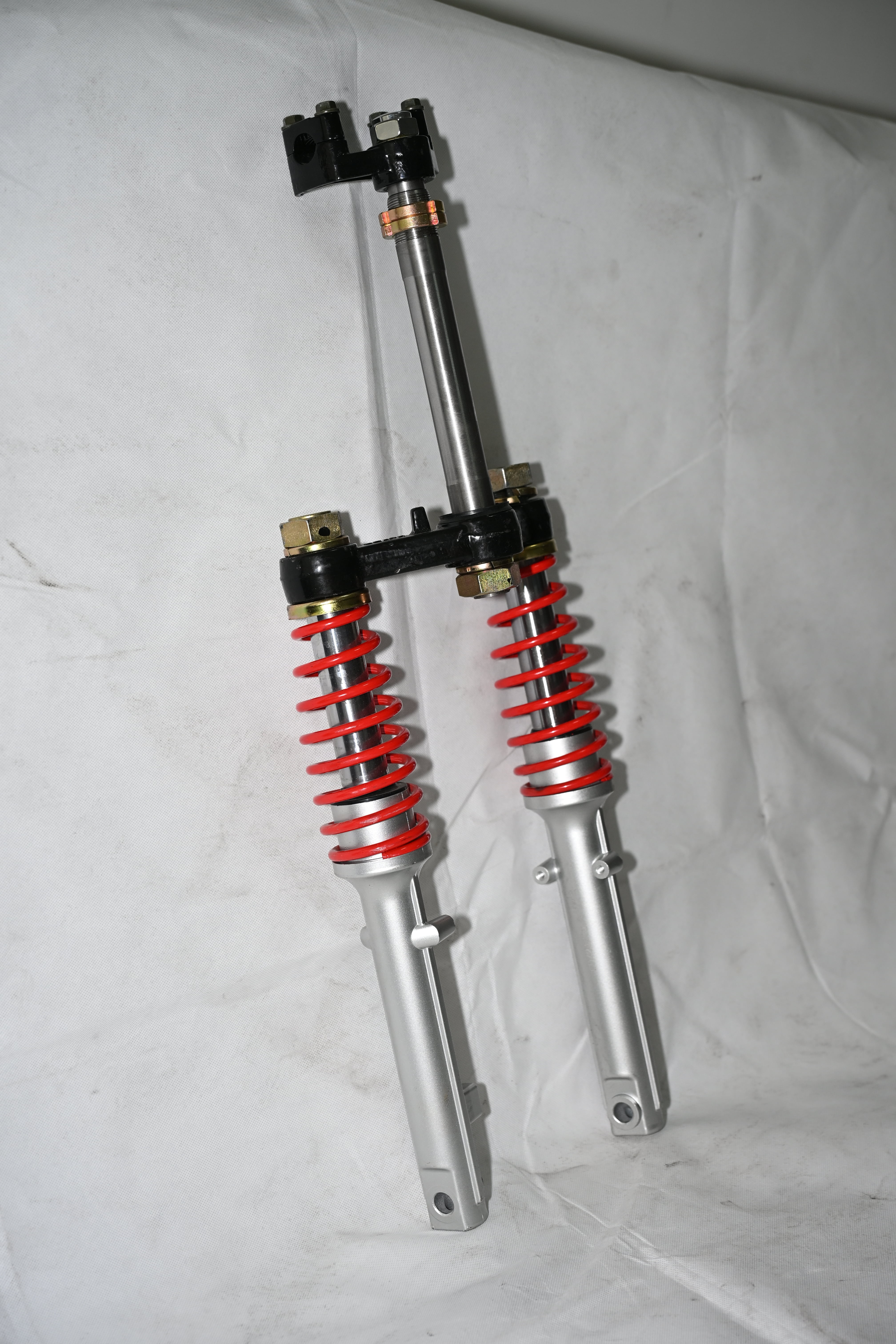Silver shock absorber Silver shock absorber