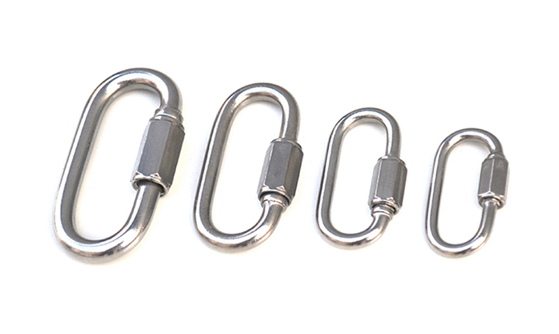 carabiner hook