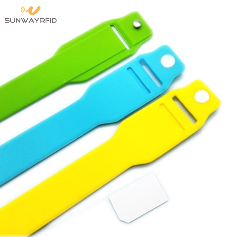 pocket rfid silicone wristband