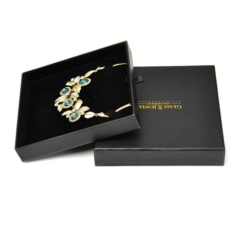 Pilsmaat Sieraden Zwart Geschenk Ketting Doosje Lager Size Jewellery Black Gift Necklace Box