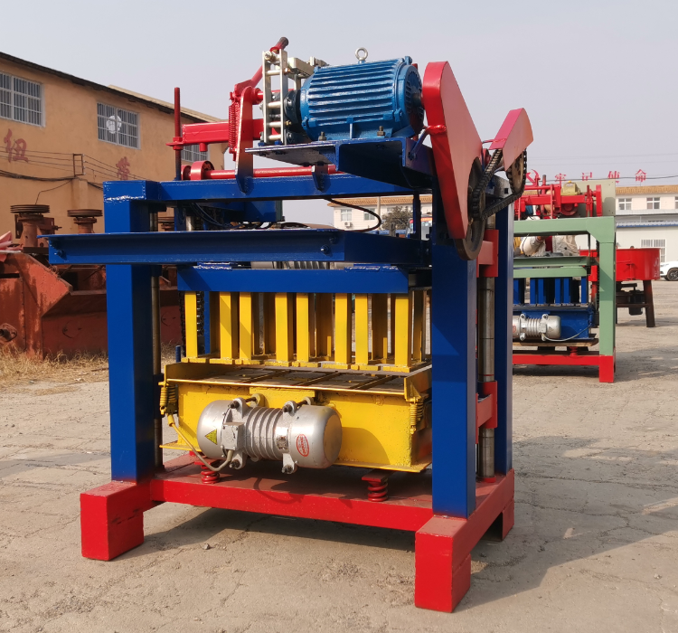 Concrete Block Machine