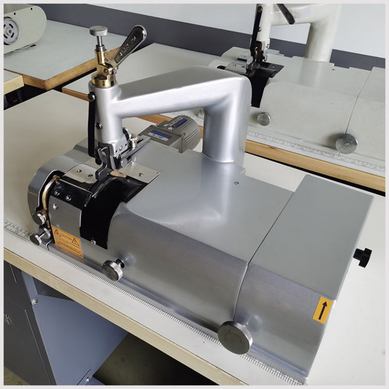 KD-X2 Functionmulti Shoe Gangbao Scraping Machine Double Direct Drive High-precision Skiving Machine (4) KD-X2 Functionmulti Shoe Gangbao Scraping Machine Double Direct Drive High-precision Skiving Machine (4)