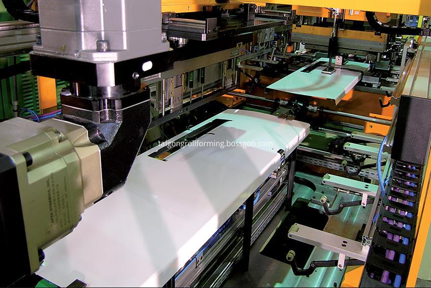 FRefrigerator Door Panel Roll Forming Machine FRefrigerator Door Panel Roll Forming Machine
