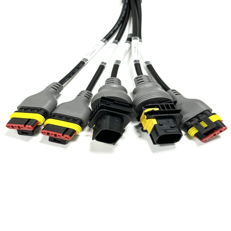 Custom HDB26 Male to 5 Way Urea Level Sensor Wiring Harness Custom HDB26 Male to 5 Way Urea Level Sensor Wiring Harness