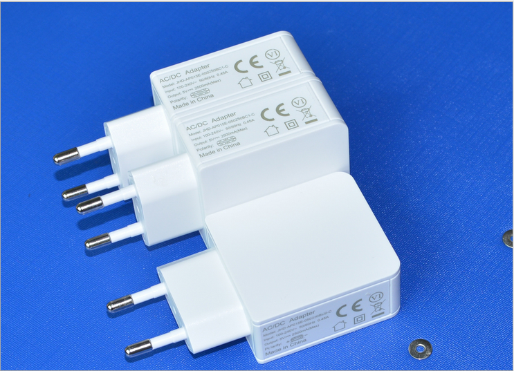 5V3A単一のUSB電話チャージャEUプラグ 5V3A single USB phone charger EU plug