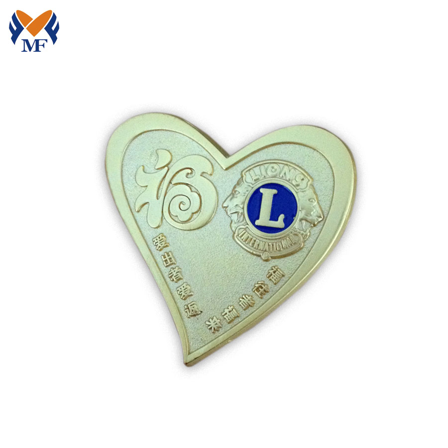 Custom Heart Shaped Pin Badge