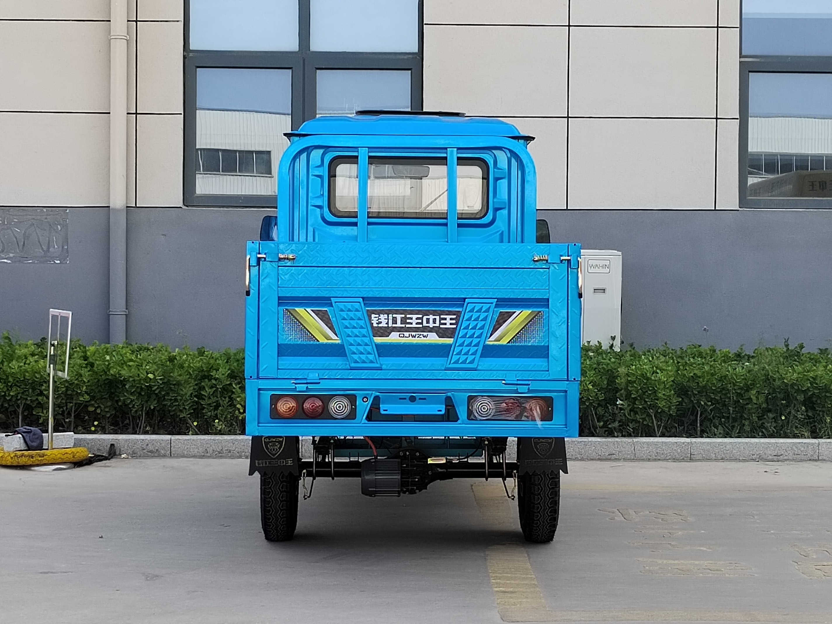 Lishen third-generation stamping half-shed Lishen third-generation stamping half-shed