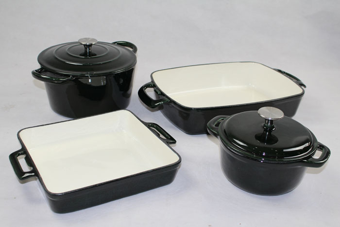 Porcelain Enamel Interior Finish Cookware Set Porcelain Enamel Interior Finish Cookware Set