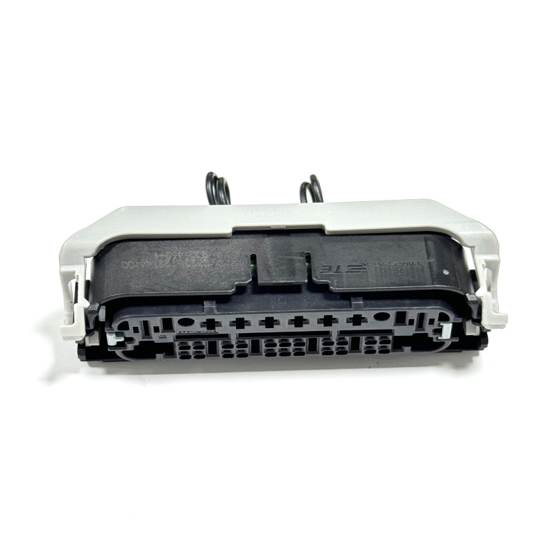 Custom 30-Pin Mixed Pinout Automotive Connector Wiring Harness Custom 30-Pin Mixed Pinout Automotive Connector Wiring Harness