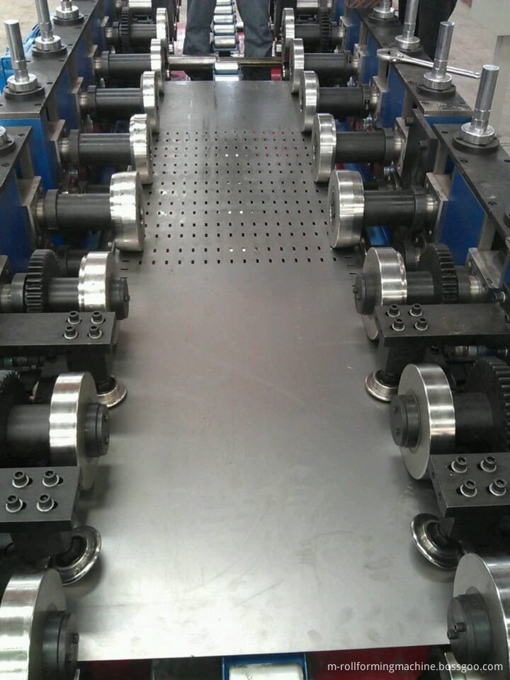 Cable Tray Machine