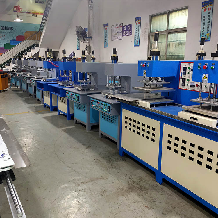 IMG20191126141555(1) IMG20191126141555(1)