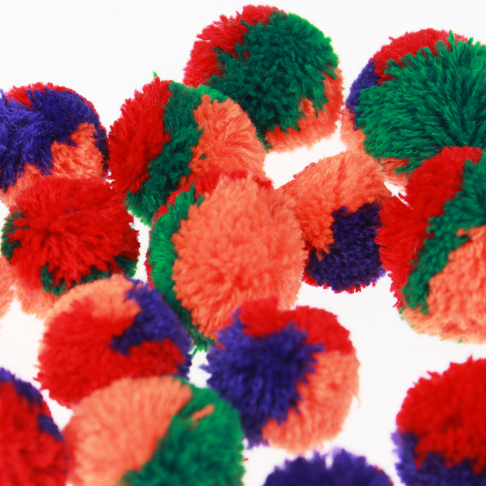 Multi-color Pom Multi-color Pom