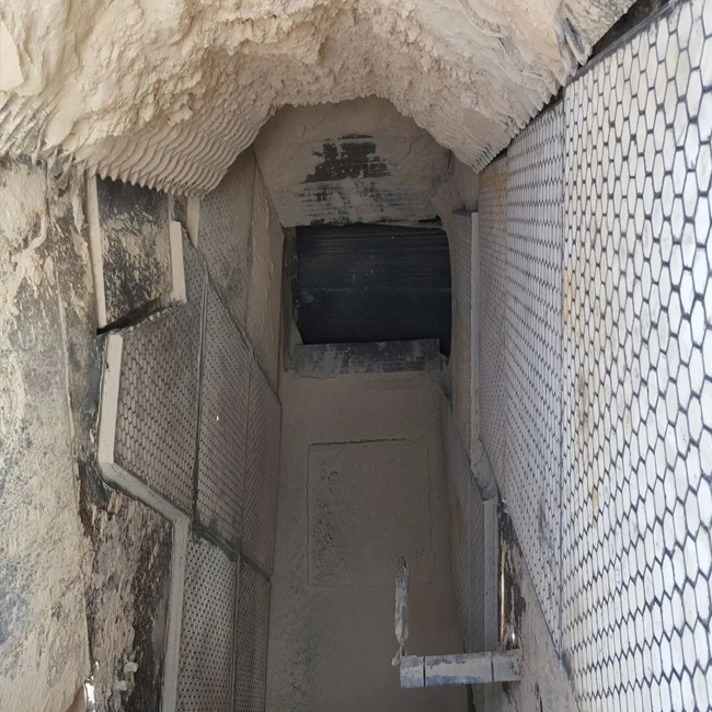 Ceramic Lined Chute (16) Ceramic Lined Chute (16)
