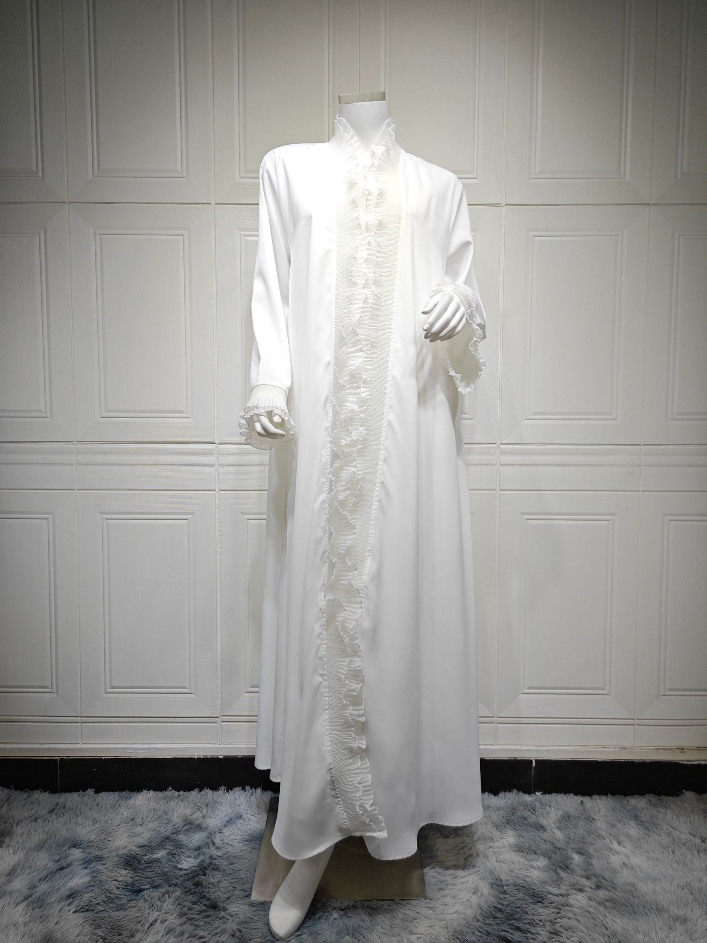 White Ruffle Edge Open Front Abaya Cardigan MQ271 (4) White Ruffle Edge Open Front Abaya Cardigan MQ271 (4)