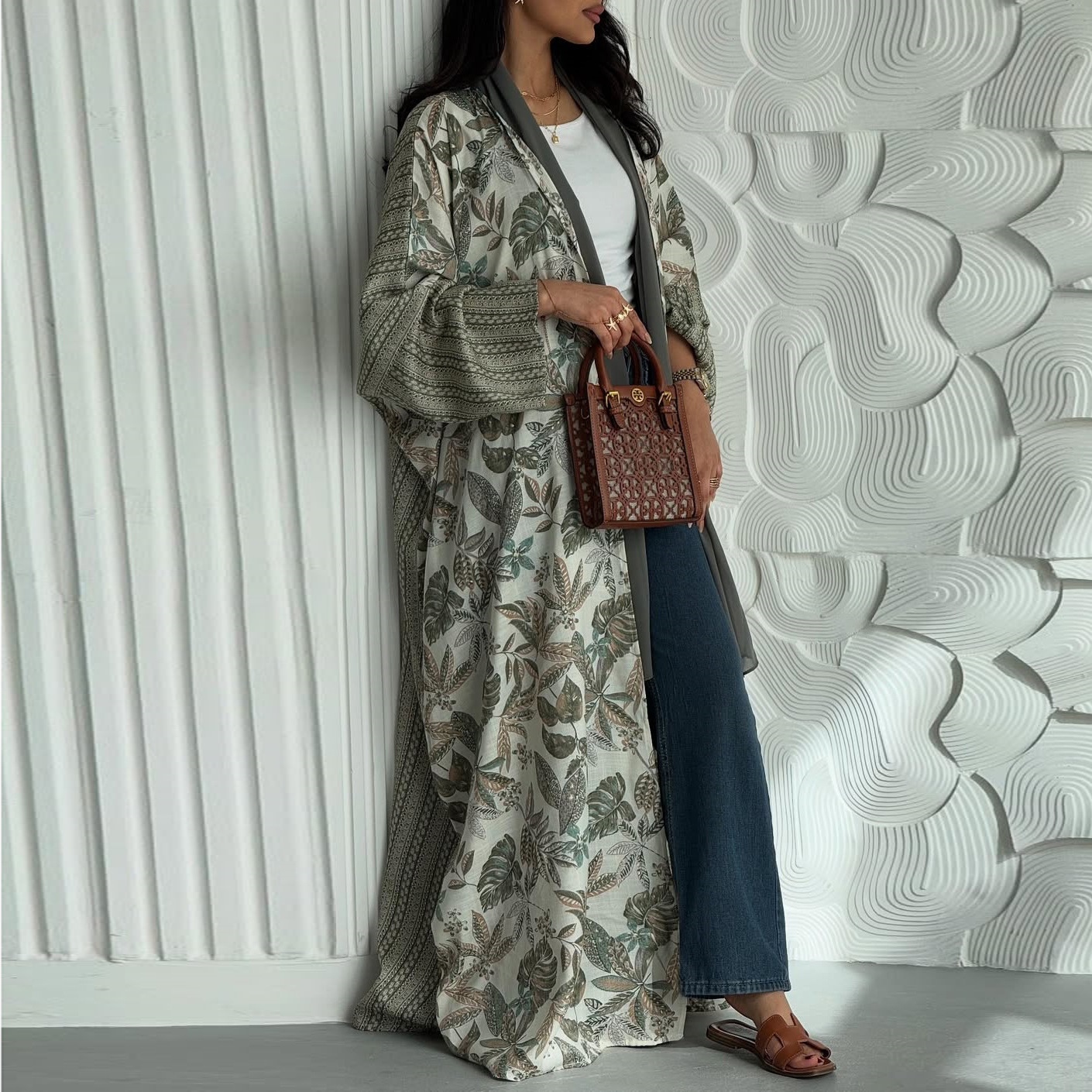 Floral Print Open Abaya Cardigan (6) Floral Print Open Abaya Cardigan