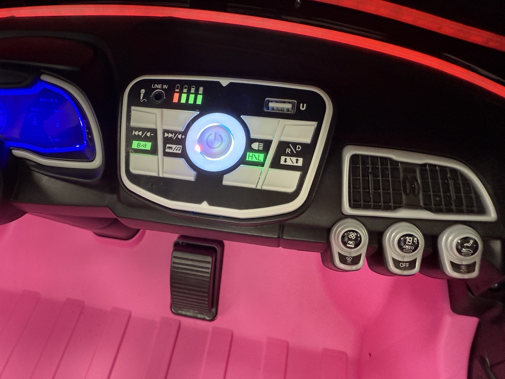 12V Kids Ride On Car 12V Kids Ride On Car