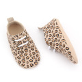 Neuer Entwurf handgemachte Leopard-Baby-Oxford-Schuhe