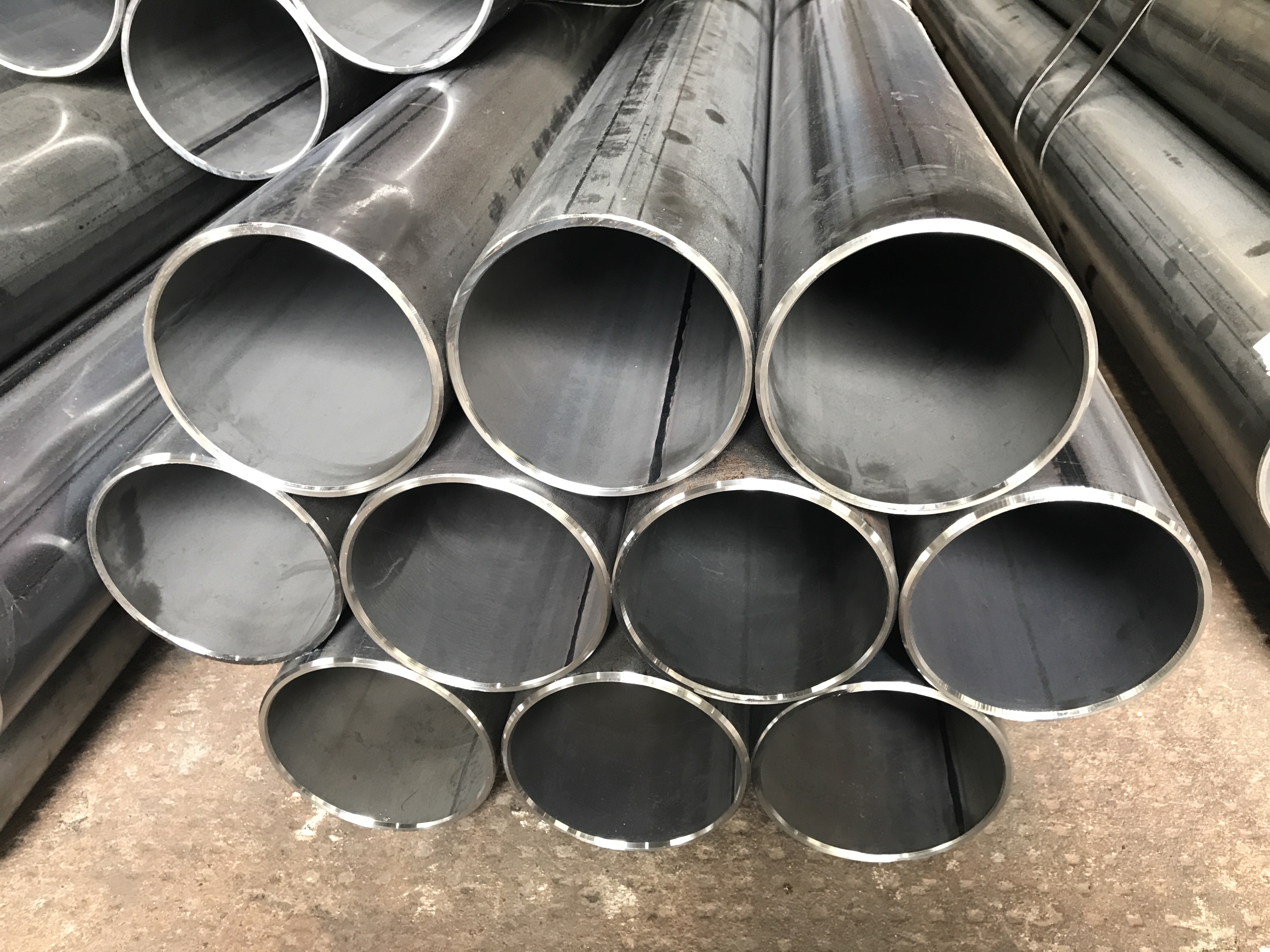 ERW steel tube with inside seam removed