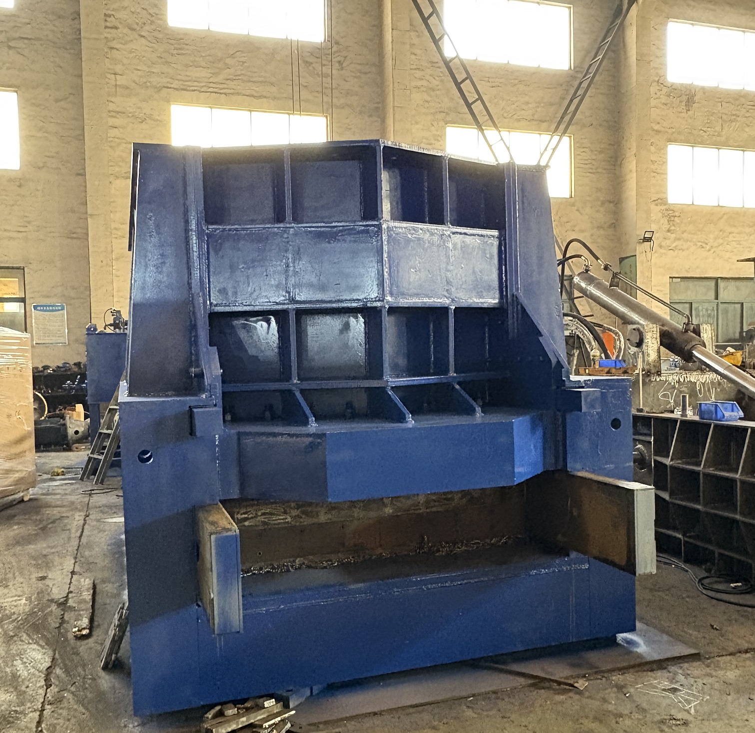 METAL SCRAP SHEAR METAL SCRAP SHEAR