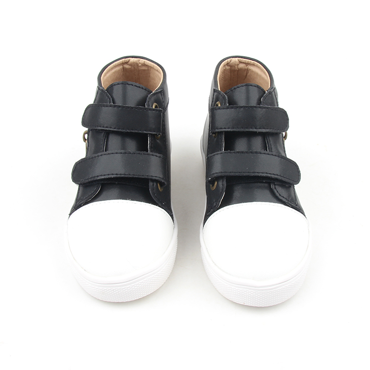 Kasut kasual Casual Shoes
