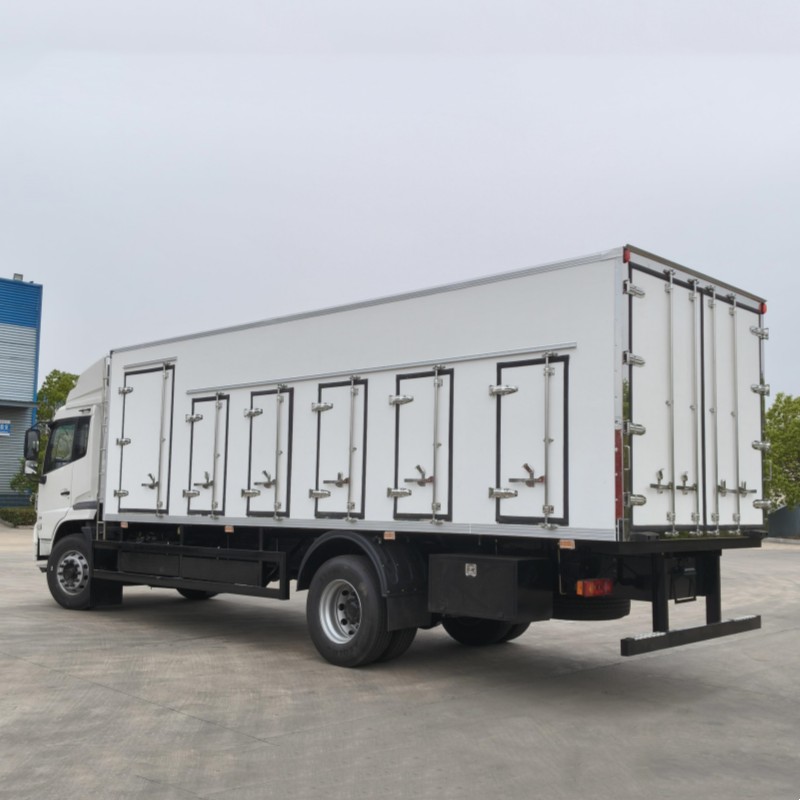 Medicine insulation vehicle Medicine insulation vehicle