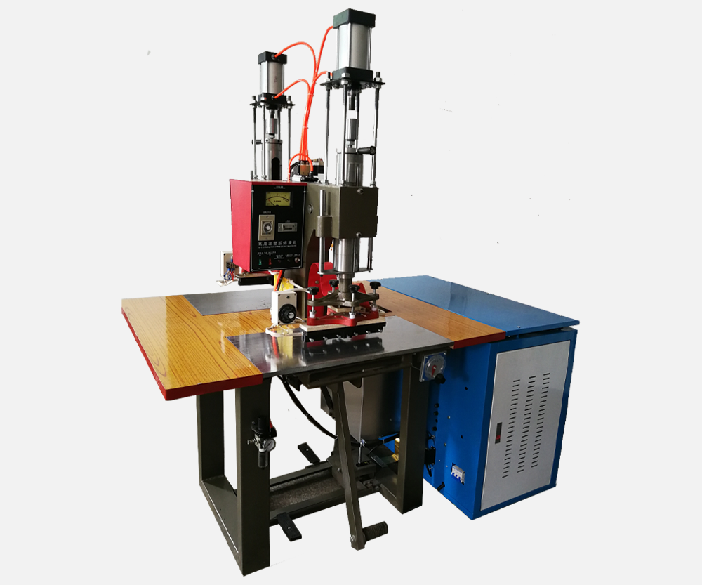 LC-822 High Frequency Welding Machine With 2 Stations (1) LC-822 High Frequency Welding Machine With 2 Stations (1)