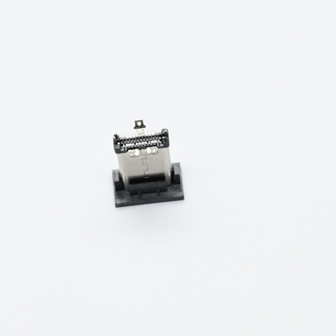 U3.1MS04-SLBG0D+USB3.1 Plug Type C Vertical Dip(4) U3.1MS04-SLBG0D+USB3.1 Plug Type C Vertical Dip(4)