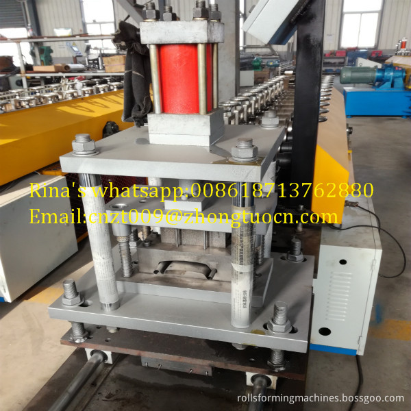 steel shutter door roll forming machine