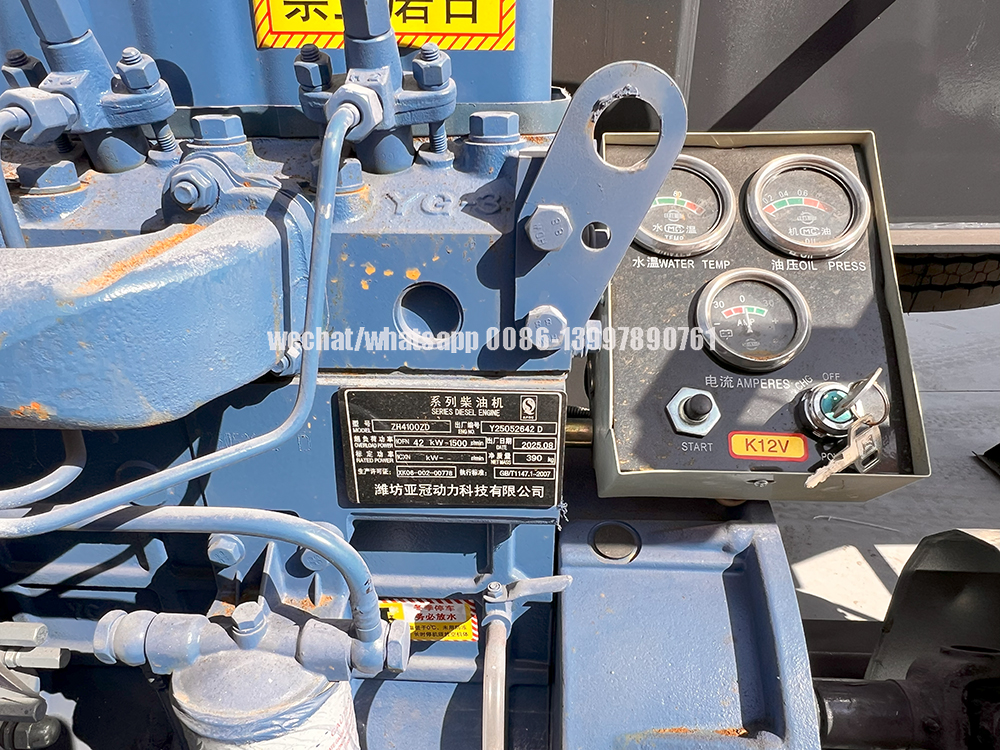 Semi-trailer Vacuum Tanker Semi-trailer Vacuum Tanker