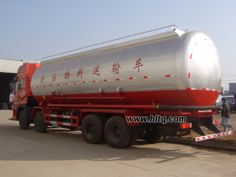 Do<em></em>nGFENG  8x4 40m3 bulk cement tank truck